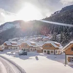 Alpenjoy Holiday home *